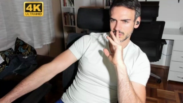 Hot_Martin25  07-12-2021 video spray milk